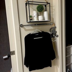 New condition Parisian top